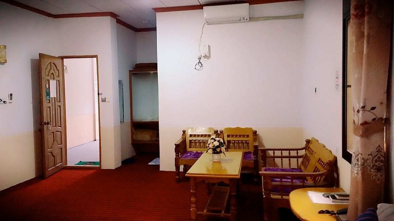 Wun Tawp Garden Hotel Myitkyinā Екстериор снимка